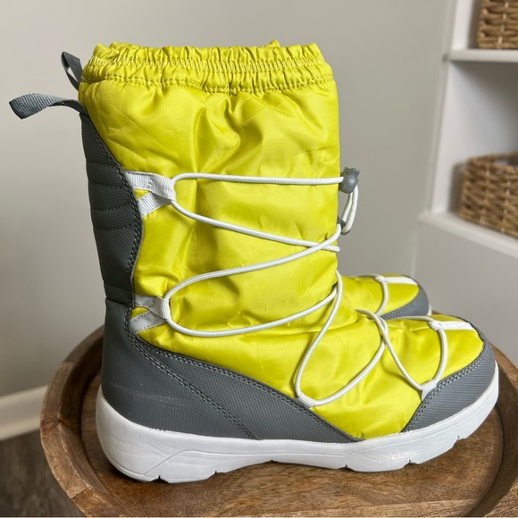 LANDS END Women's Adjustable‎ Drawstring Insulated Winter Boots - Picture 1 of 6